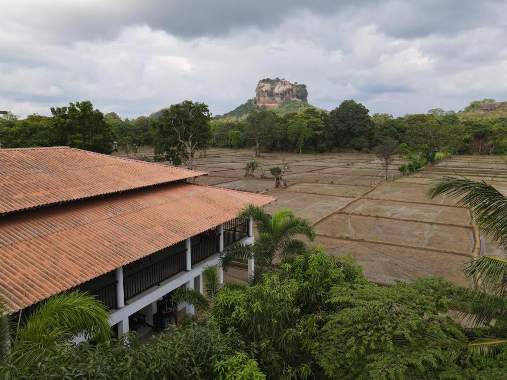 Hotel Castle View Sigirija Zewnętrze zdjęcie